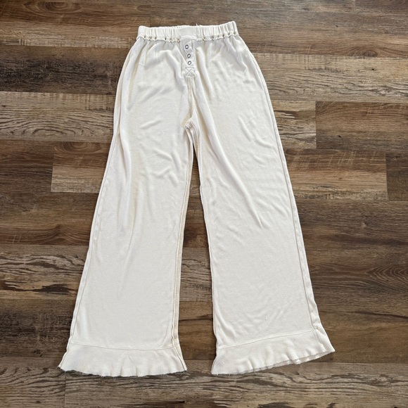 Out from Under Ruffle Hem lounge Pants XS - Picture 1 of 9